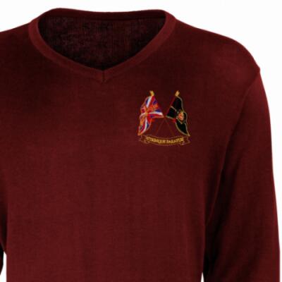 V-Neck Pullover / Sweater - Maroon - Presentation of Colours 2021